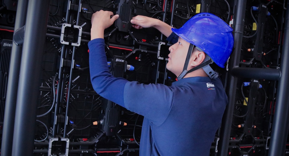 How to Extend Your LED Display’s Lifespan? The Complete Guide from Installation to Daily Care